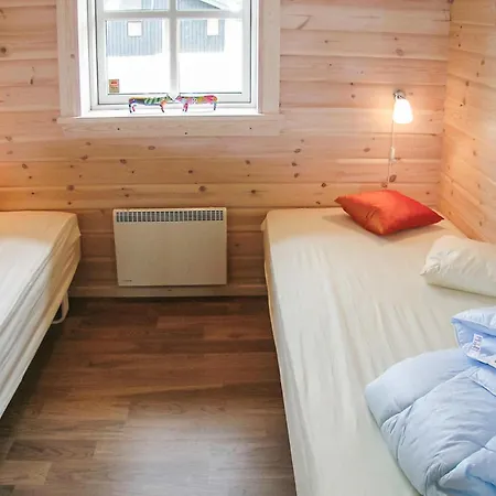 Ellemose Denmt בית נופש *